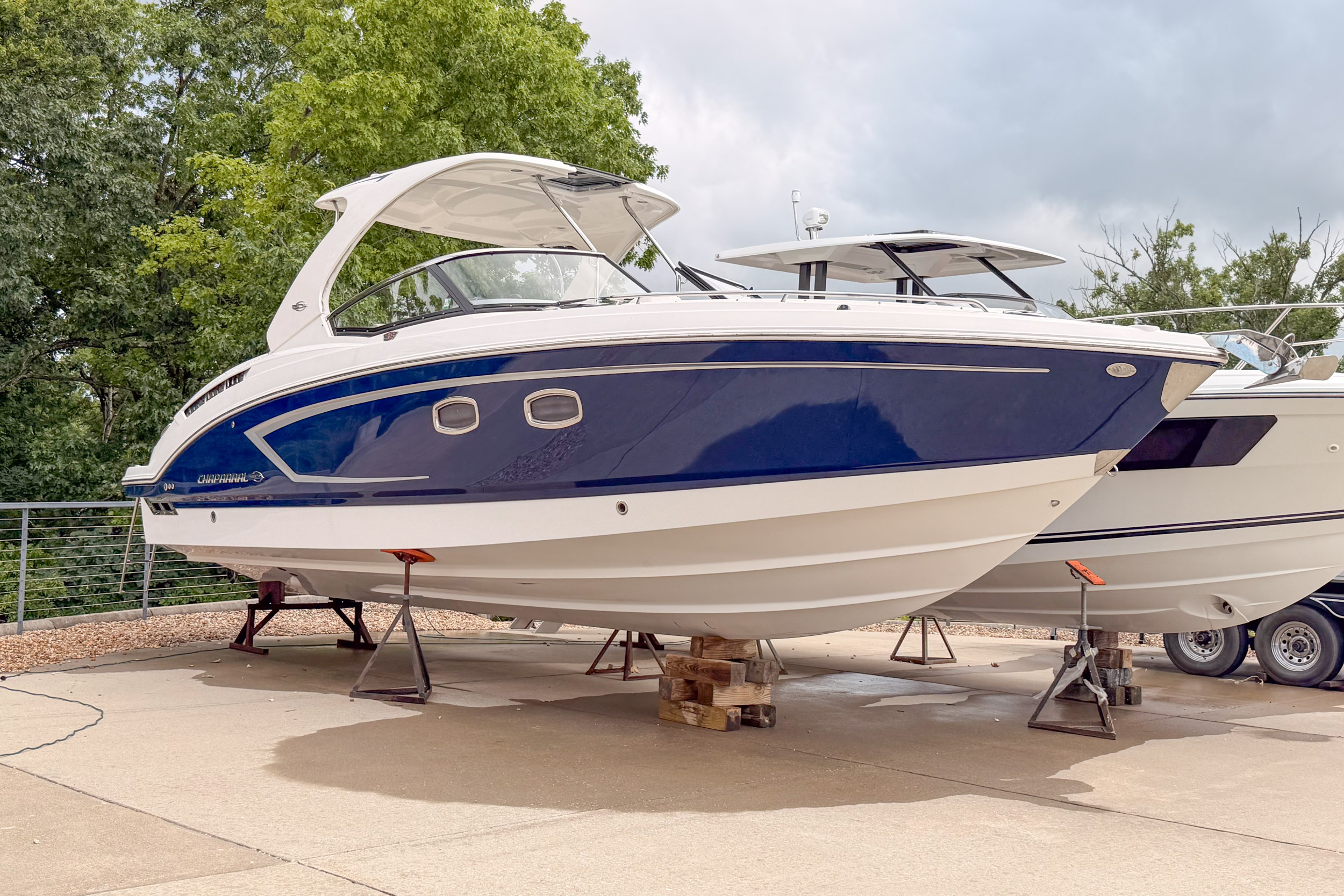 2012 Chaparral 327 SSX - Image 3