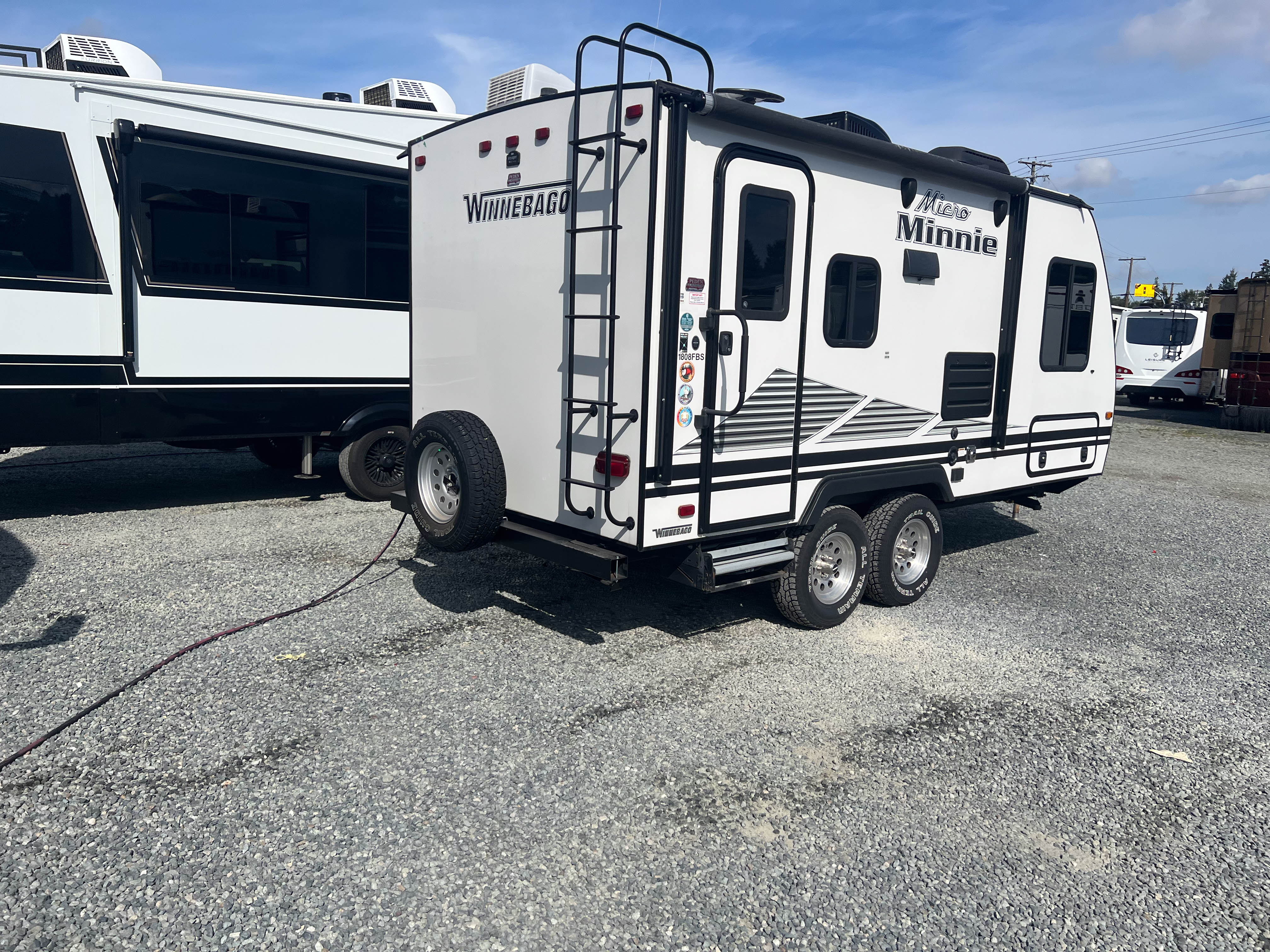 2020 Winnebago Micro Minnie 1808FBS - Image 7