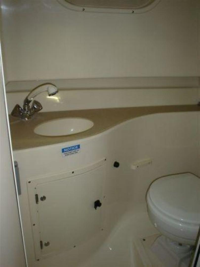 2003 Pursuit 2870 Walkaround - Image 17