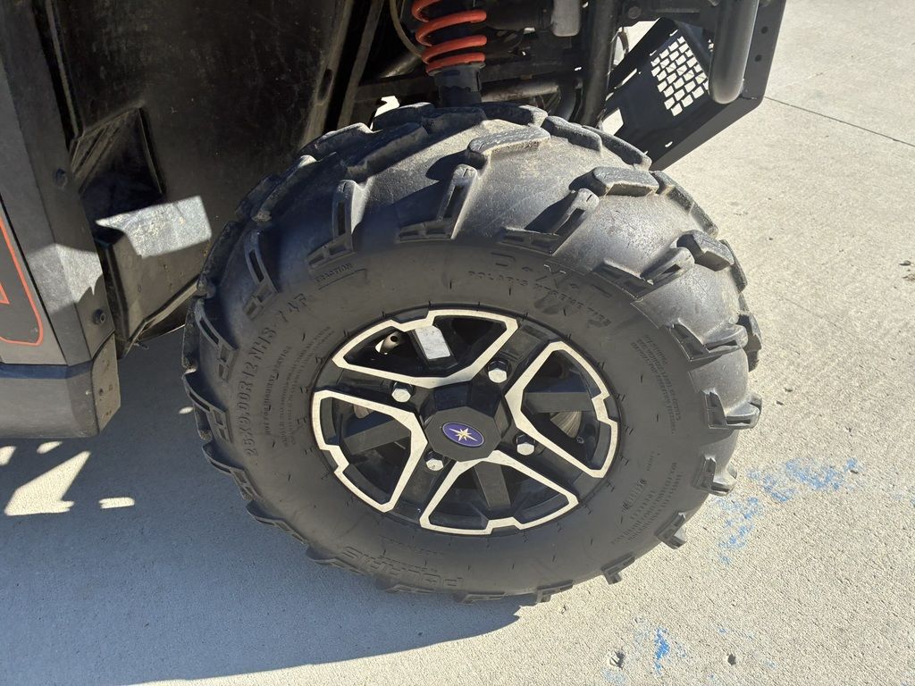 2014 Polaris® Ranger® XP 900 EPS Titanium Matte Metallic LE - Image 7