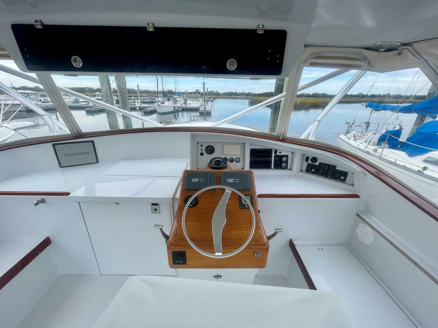2005 Custom Carolina 40 DeSanti - Image 36