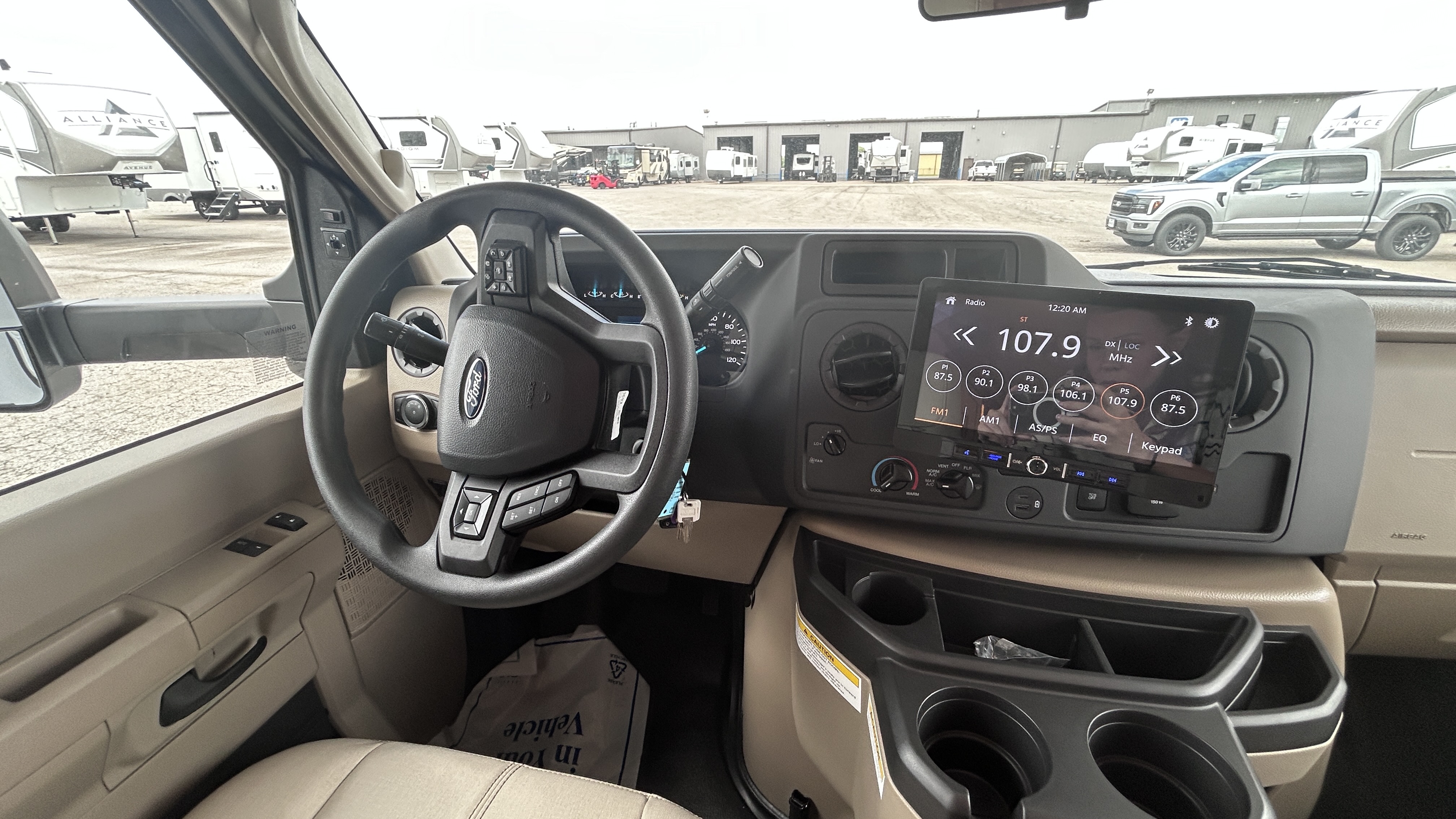 2026 Thor Motor Coach Quantum LF31 - Image 22