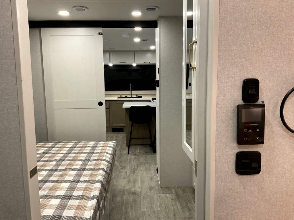 2026 JAYCO Eagle 265 FKDS HT - Image 18