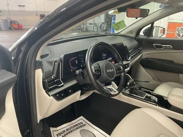 2023 Kia Sportage Utility 4D EX 2WD - Image 12