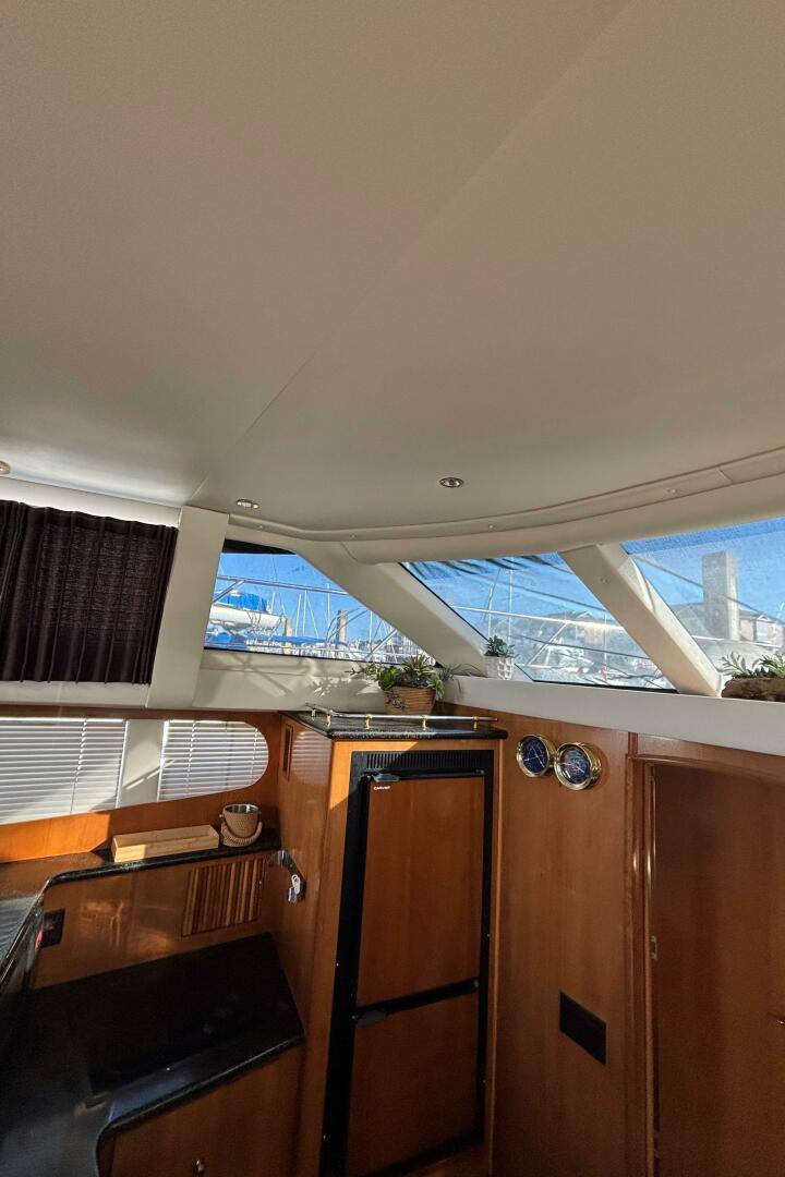 2001 Carver 396 Aft Cabin MY - Image 60