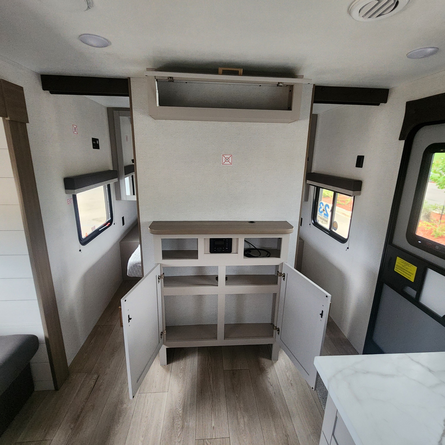 2027 Jayco Jay Flight SLX 261BHS - Image 26