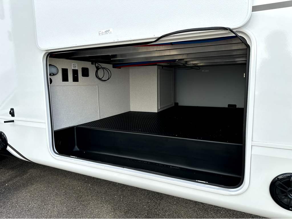 2026 JAYCO EAGLE 321RSTS - Image 8