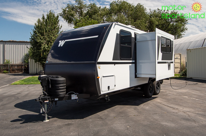 2027 Winnebago Micro Minnie 2200MBH - Image 7