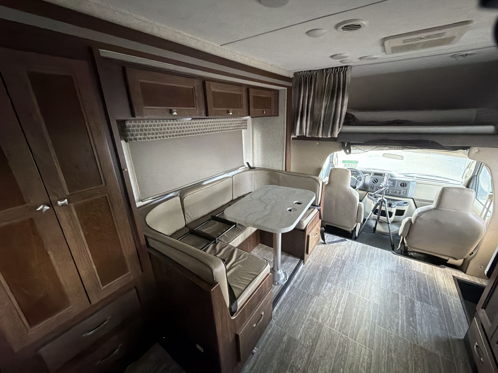 2020 Forest River Sunseeker 2290S - Image 23