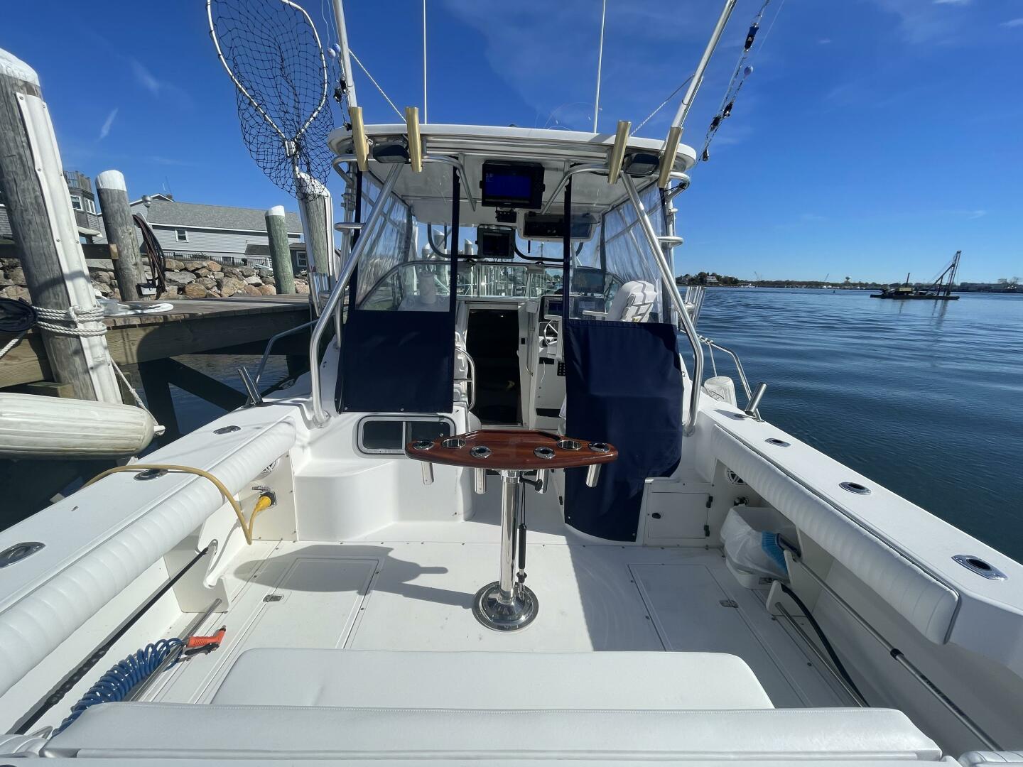 2001 Boston Whaler 285 Conquest - Image 6
