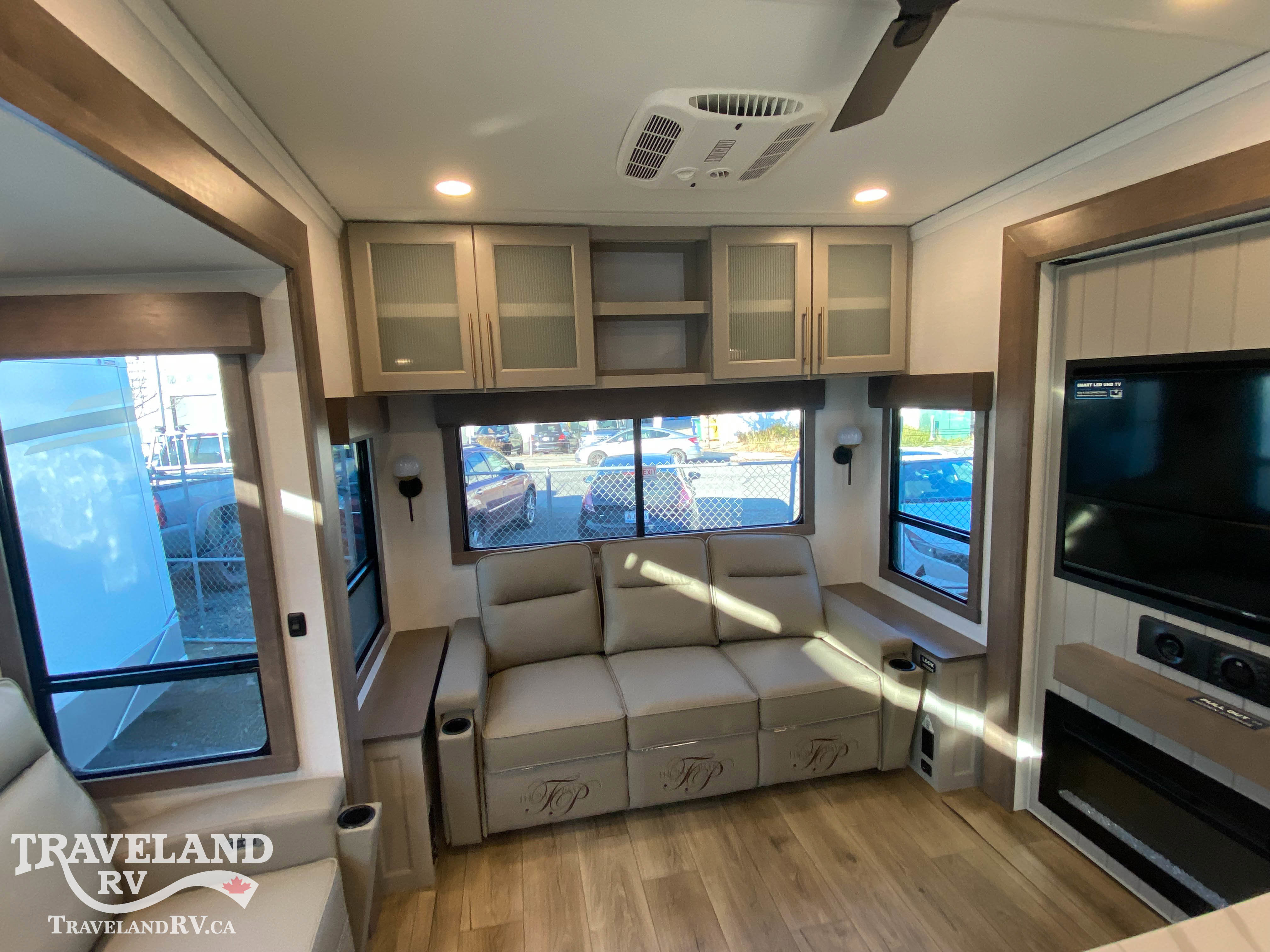 2026 Alliance RV PARADIGM 310RL - Image 9