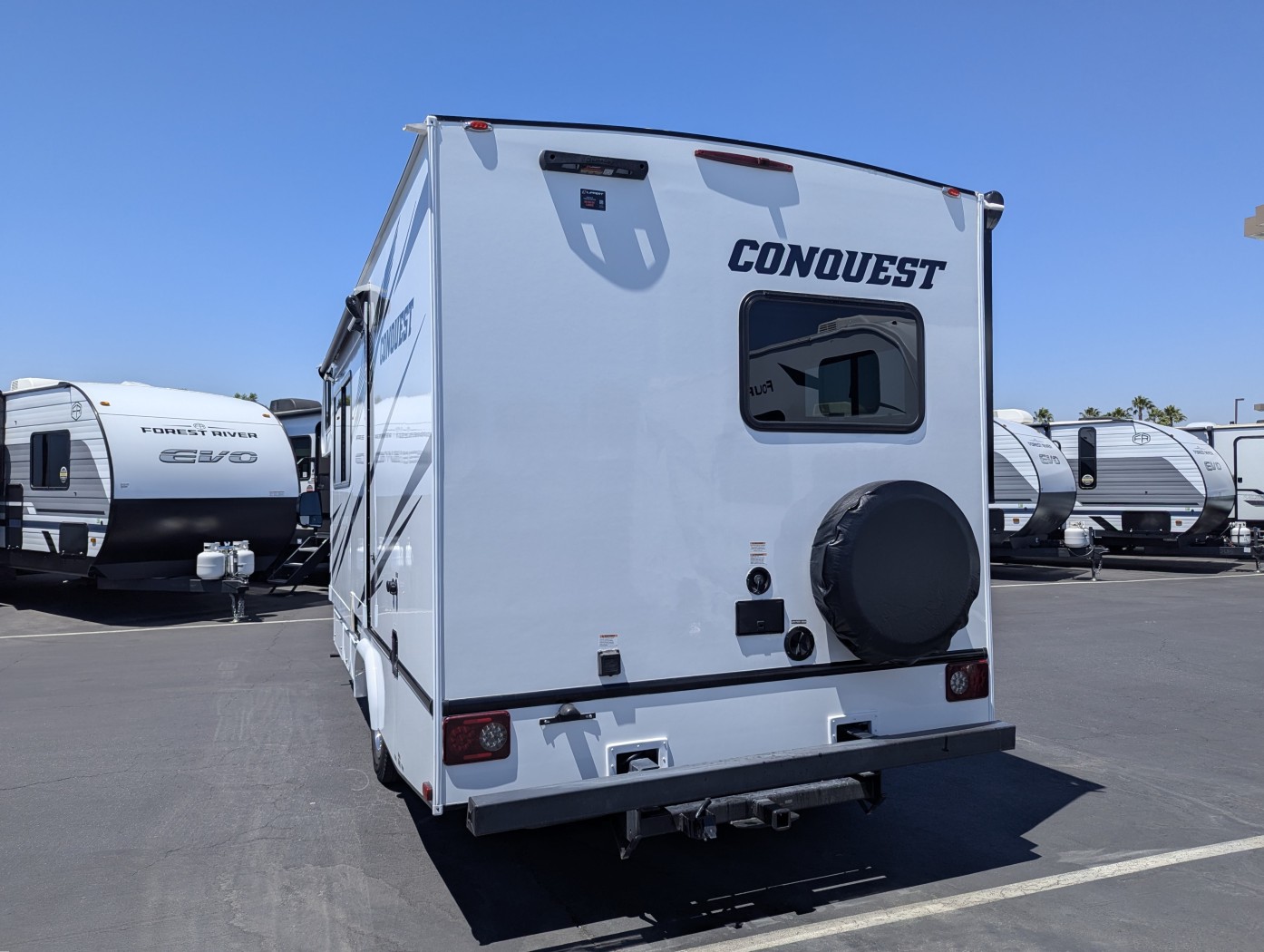 2025 Gulf Stream Conquest Class C 6238 - Image 4