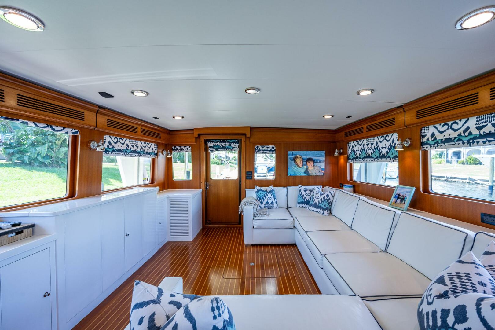 2013 Marlow Explorer Enclosed Bridge (CB) - Image 43