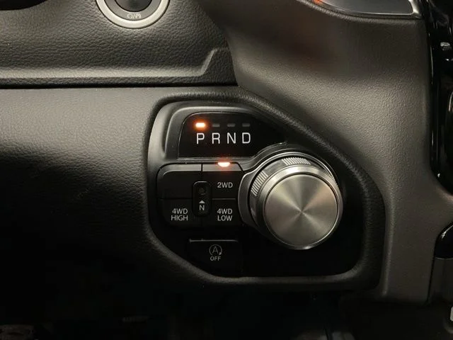 2024 Ram Ram 1500 Pickup Crew Cab Laramie 4WD - Image 20