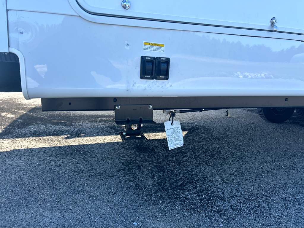 2027 VENTURE RV SIENNA 281VQB - Image 5