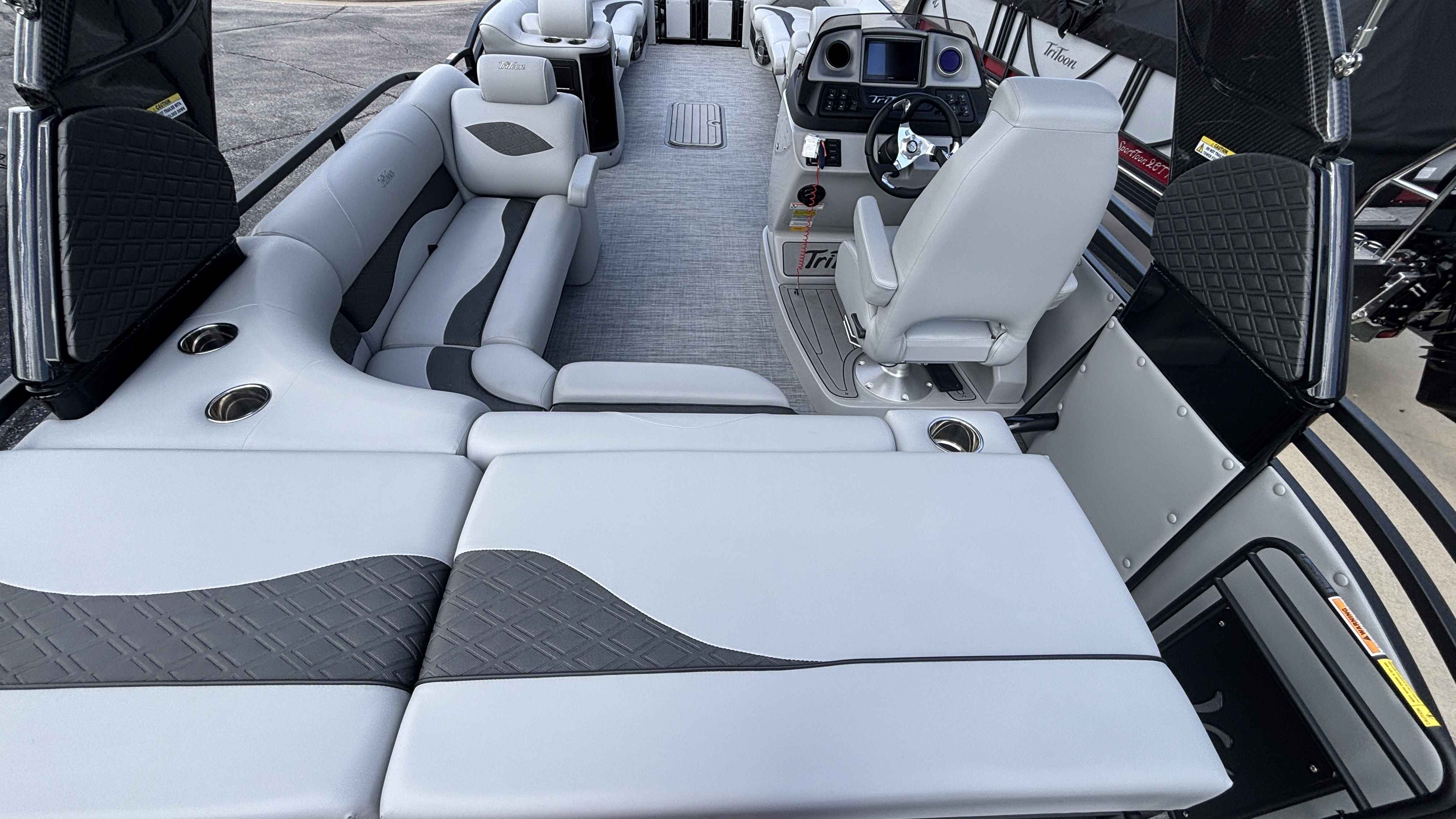 2026 JC Tritoon NepToon 27TT Sport - Image 29