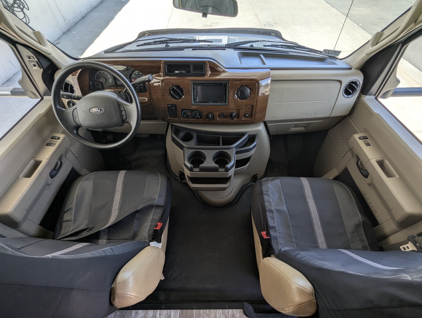 2018 Forest River Forester 2421MS - Image 10