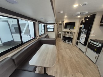 2027 JAYCO JAY FLIGHT 295TBS - Image 11