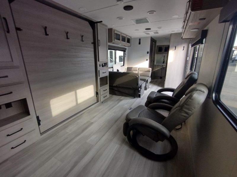 2025 Grand Design Momentum MAV 24MAV - Image 8