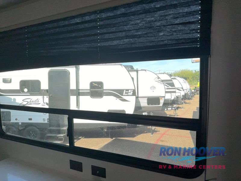 2025 COACHMEN CATALINA 42CONDO - Image 34