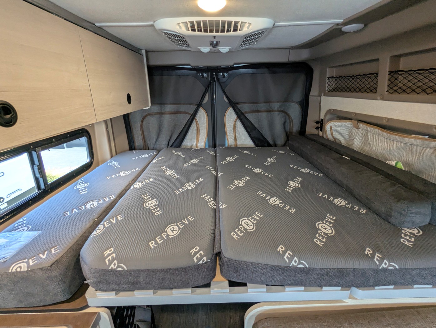 2026 Winnebago Solis Pocket 36A - Image 20