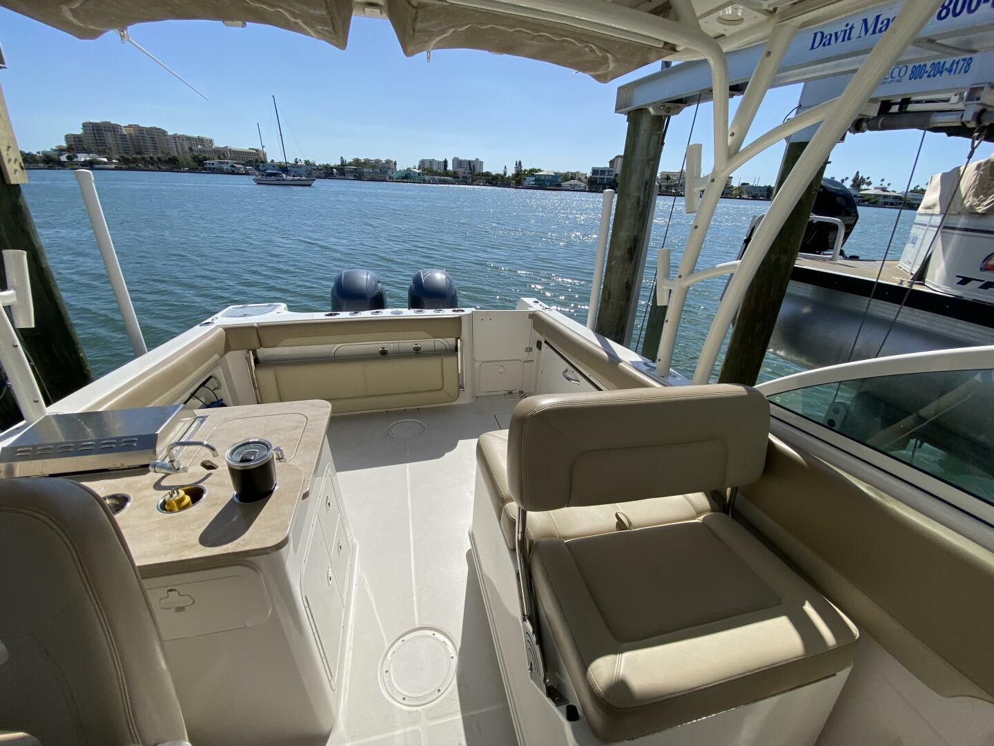 2018 Sailfish 275 Dual Console - Image 41