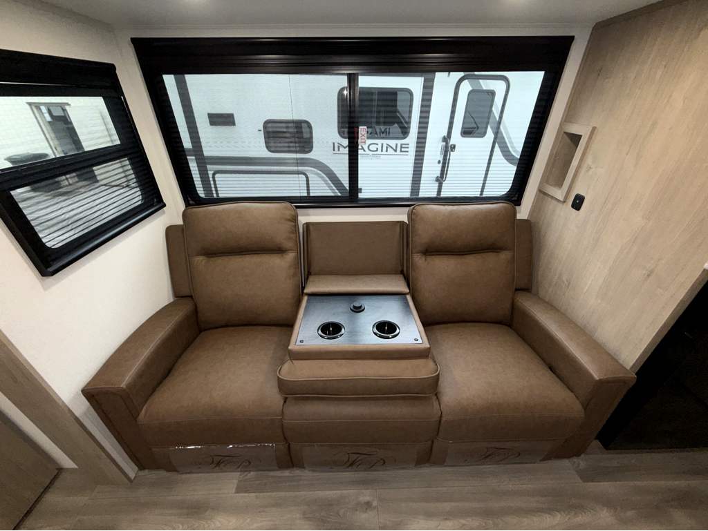 2026 GRAND DESIGN IMAGINE 2300MK - Image 12