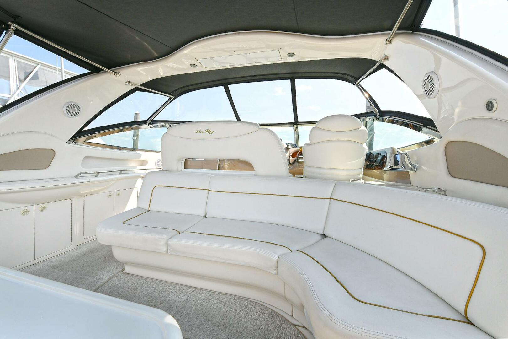 2000 Sea Ray 460 Sundancer - Image 18