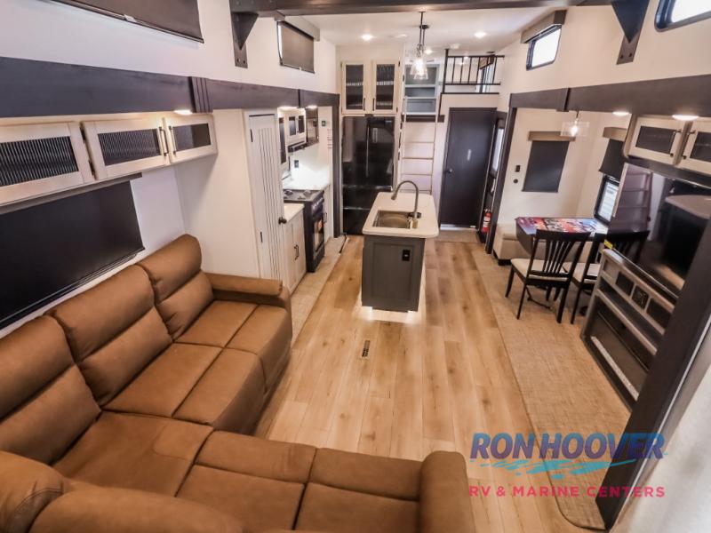 2026 PALOMINO PUMA 420LFT - Image 28