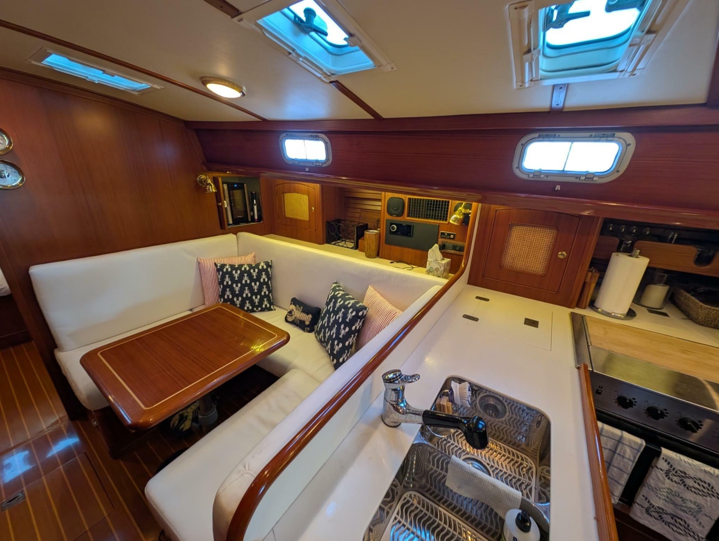 1998 Little Harbor Whisperjet 55 - Image 34