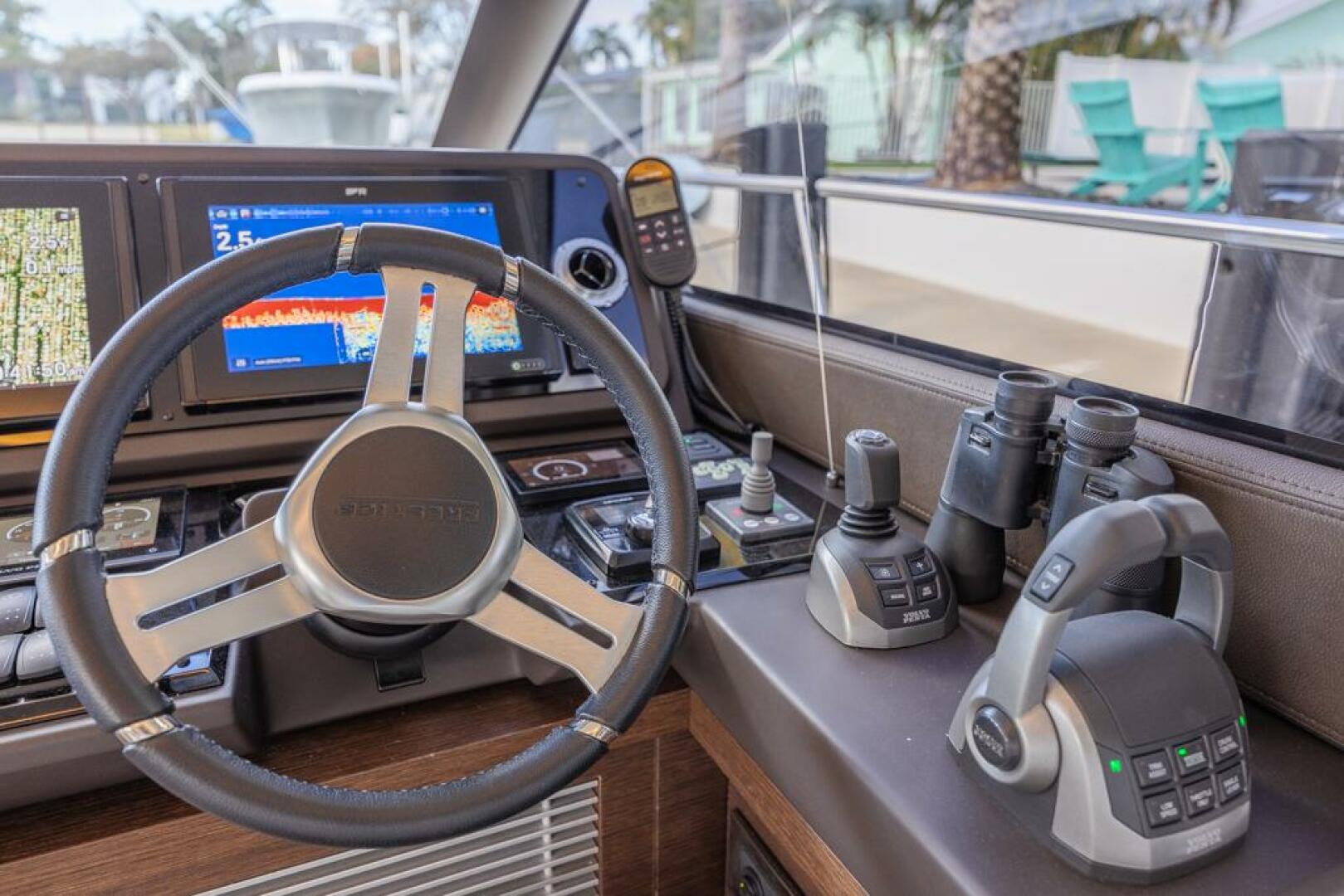 2021 Prestige 520 Flybridge - Image 37