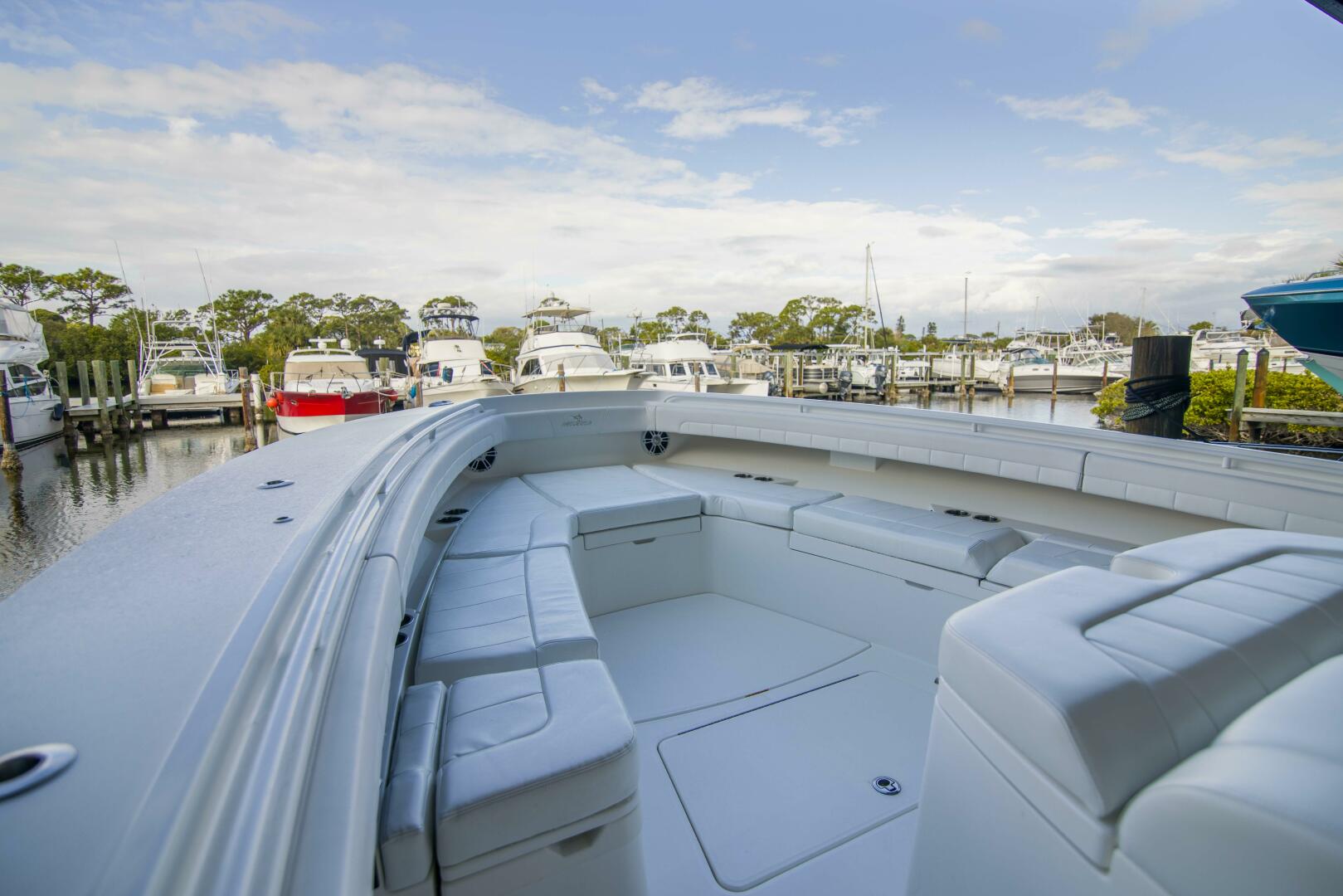 2021 Regulator 41 Center Console - Image 25