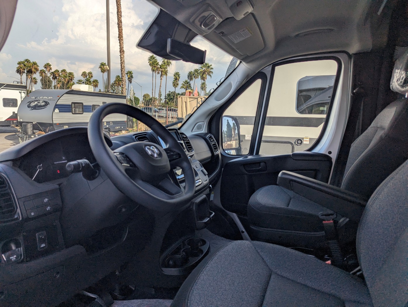 2027 Winnebago Solis Pocket 36A - Image 8
