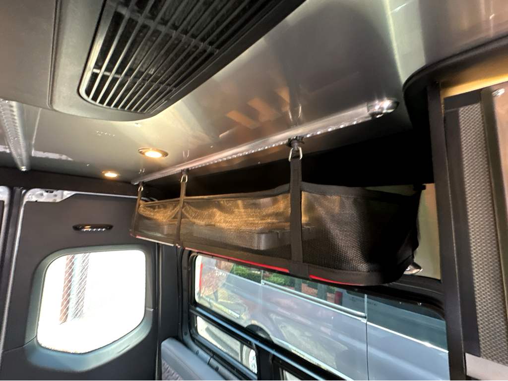 2026 AIRSTREAM INTERSTATE 19X - Image 16
