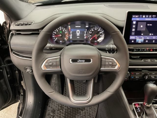2026 Jeep Compass Latitude Altitude 4x4 - Image 18