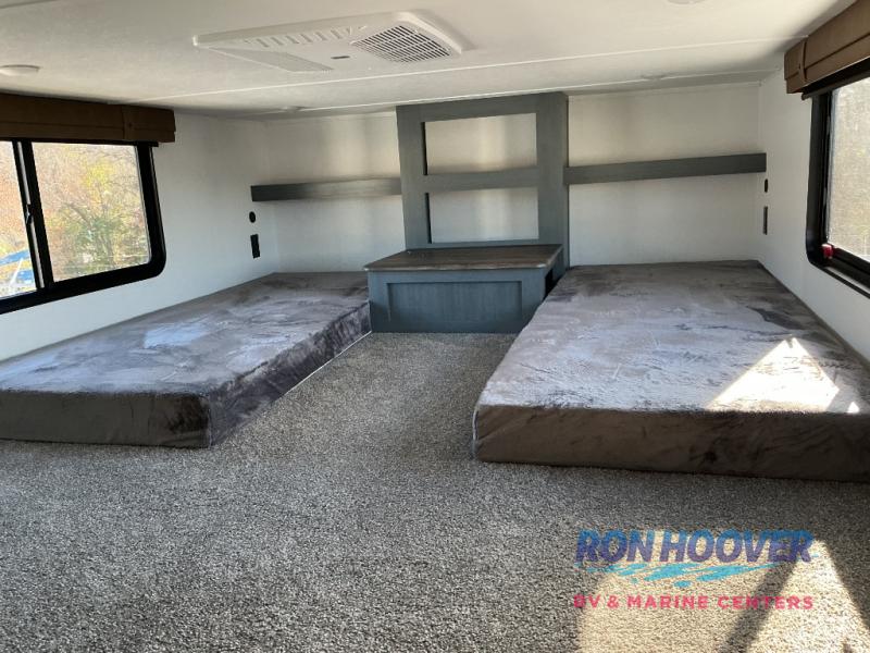 2026 PALOMINO 402LFT - Image 7