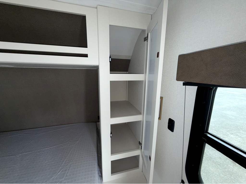 2026 GRAND DESIGN TRANSCEND 20MKX - Image 24