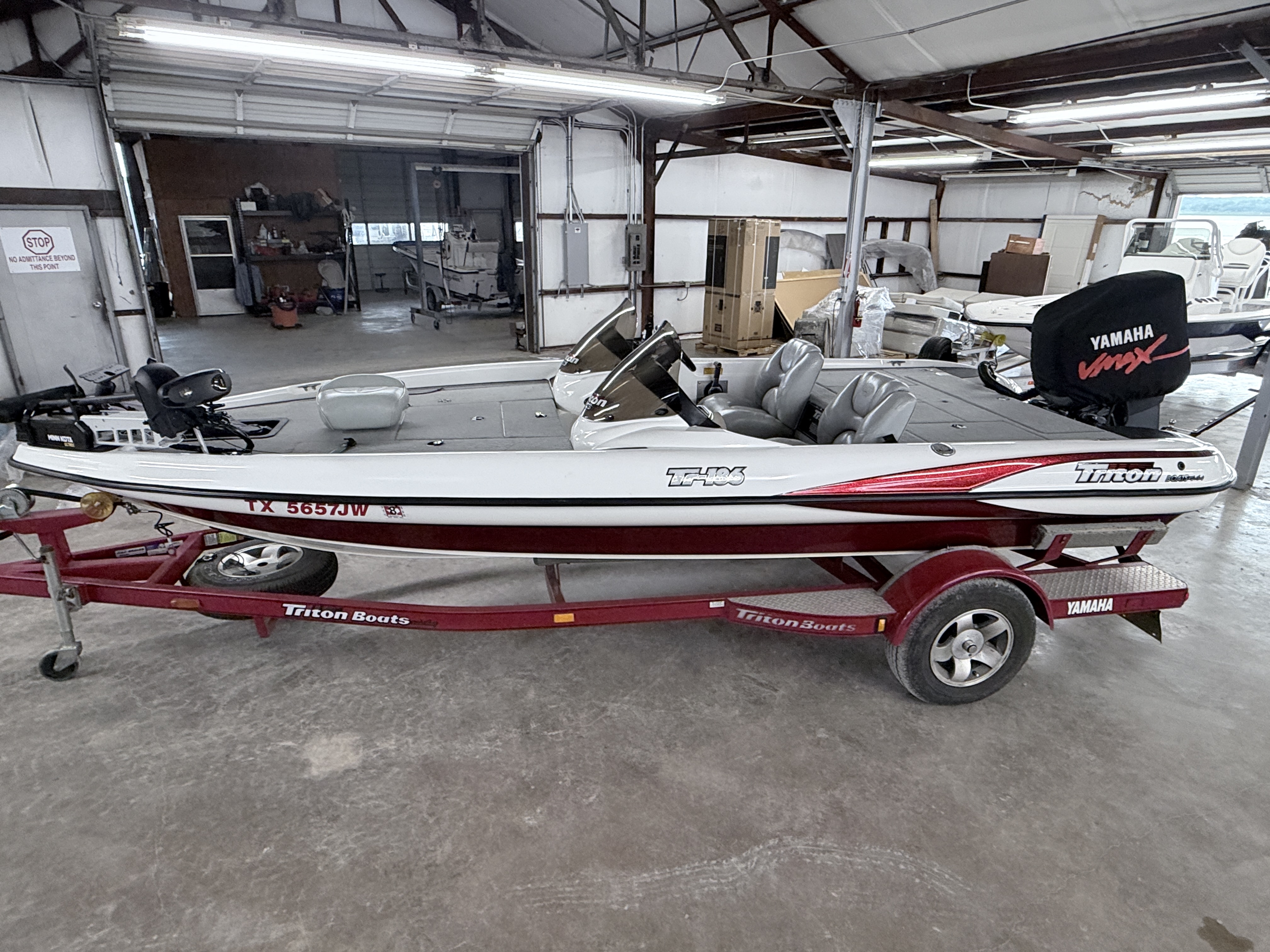 2003 TRITON 2003 TR-186DC - Image 2