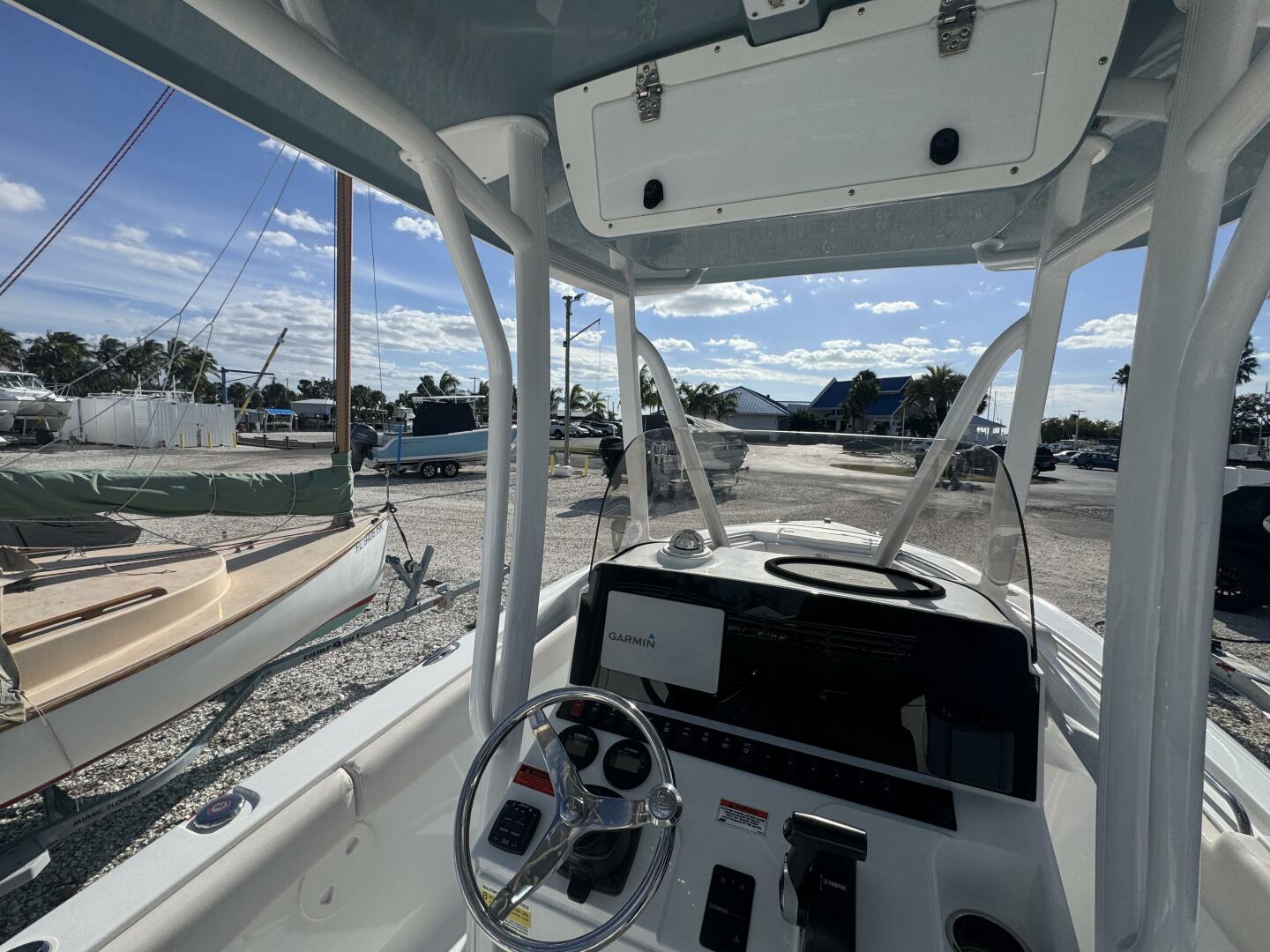 2021 Sea Hunt Ultra 219 - Image 21