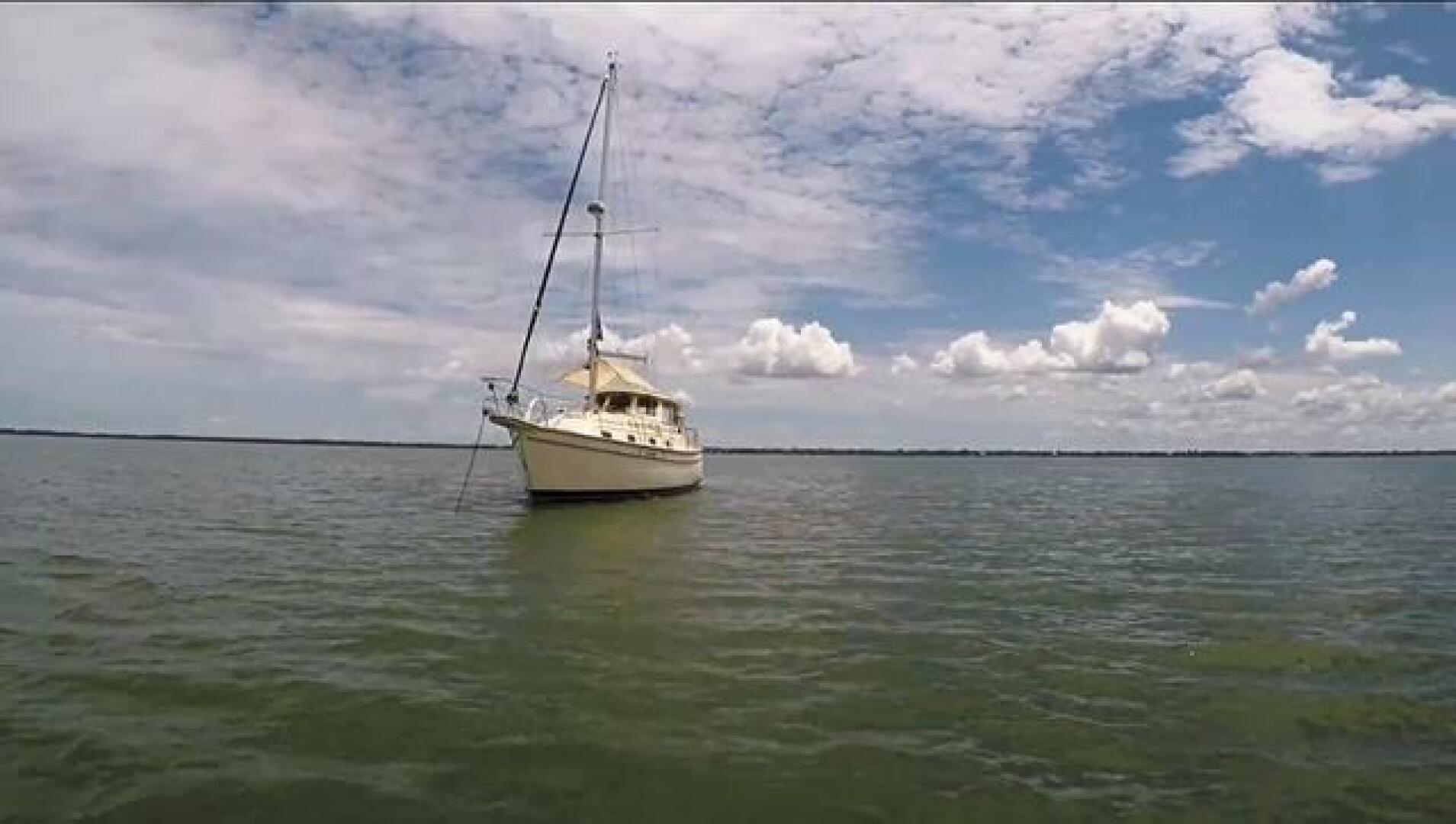 2008 Island Packet PY Trawler / Motorsailer - Image 9