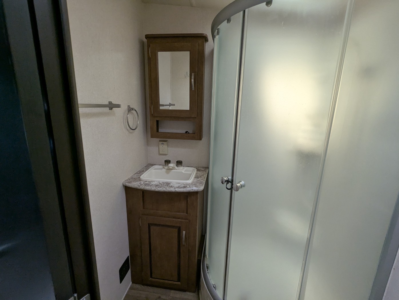 2018 Forest River Salem Cruise Lite West 251SSXL - Image 17
