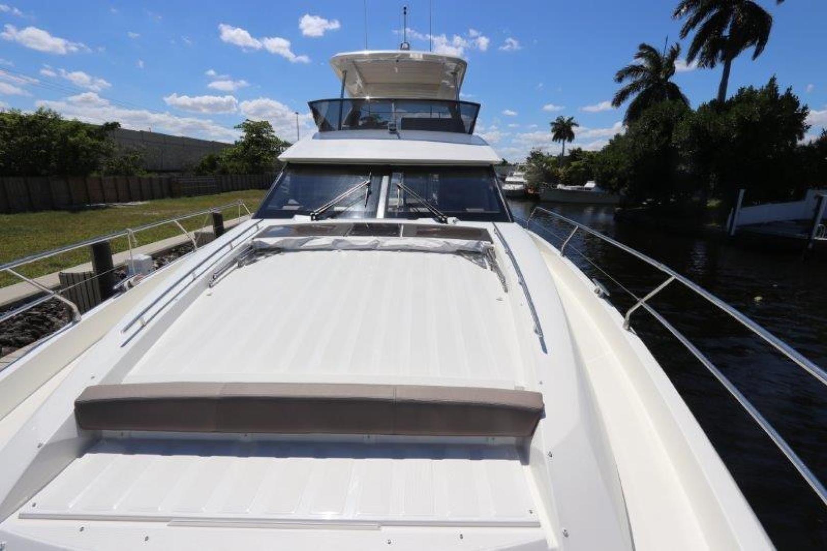 2017 Prestige Motoryacht - Image 26
