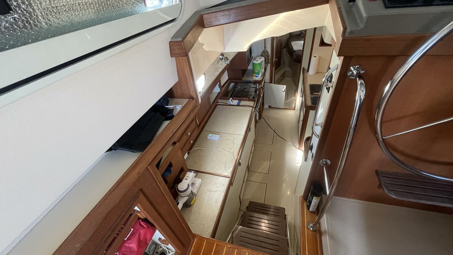 2008 Island Packet PY Trawler / Motorsailer - Image 20