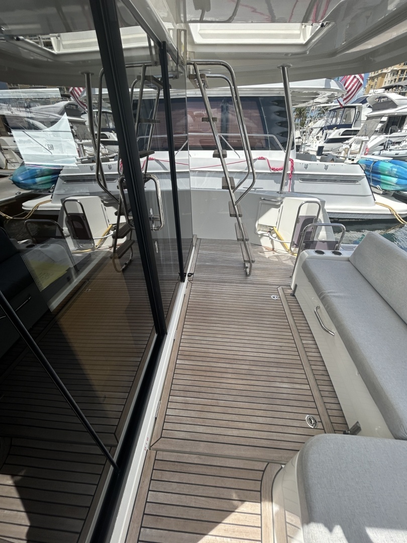 2022 Beneteau ST - Image 28