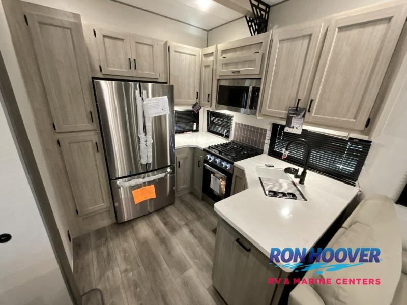 2026 COACHMEN CATALINA 44CONDO - Image 4