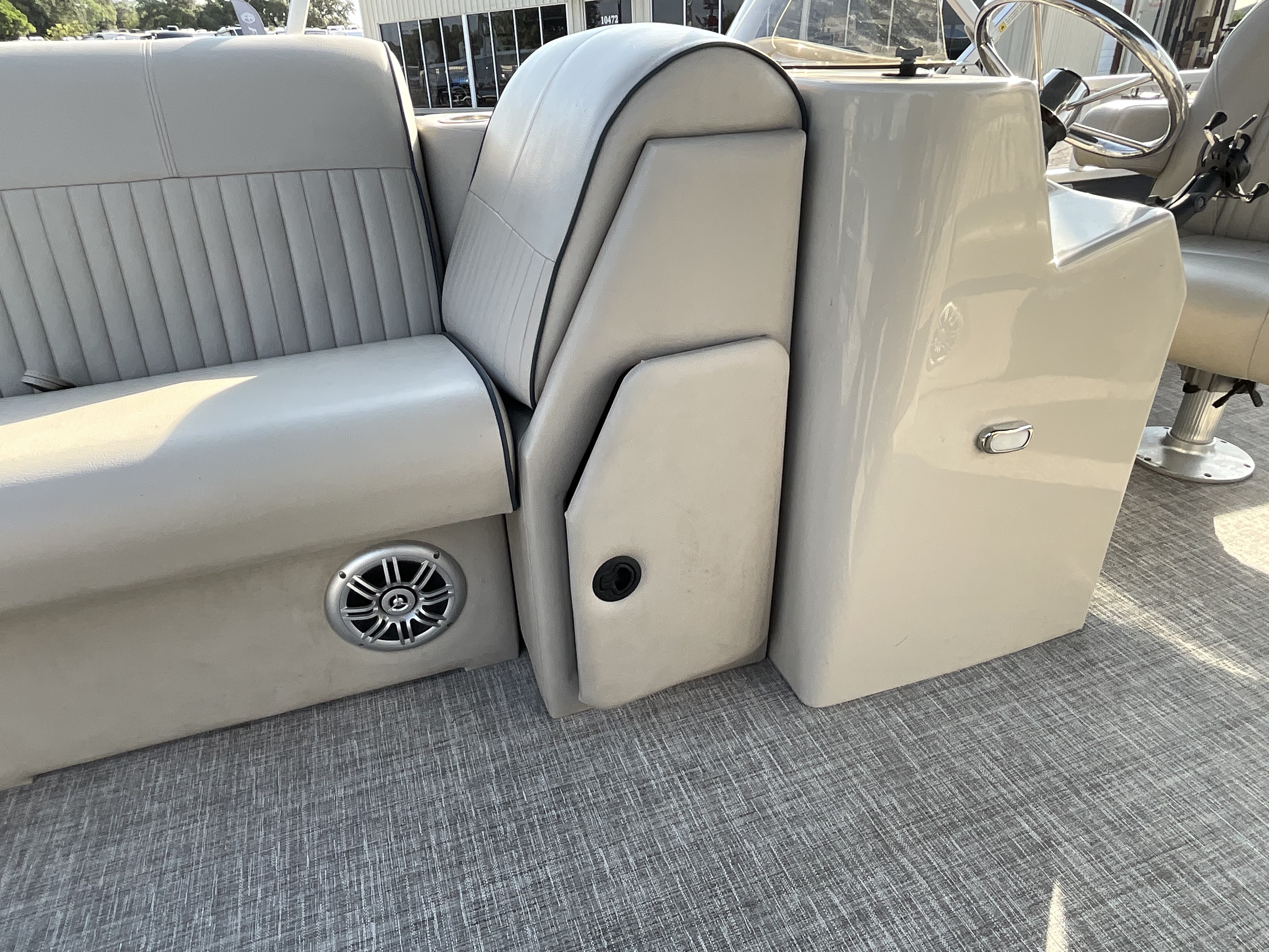 2021 APEX MARINE QWEST 820 FAMILY FISH - Image 22