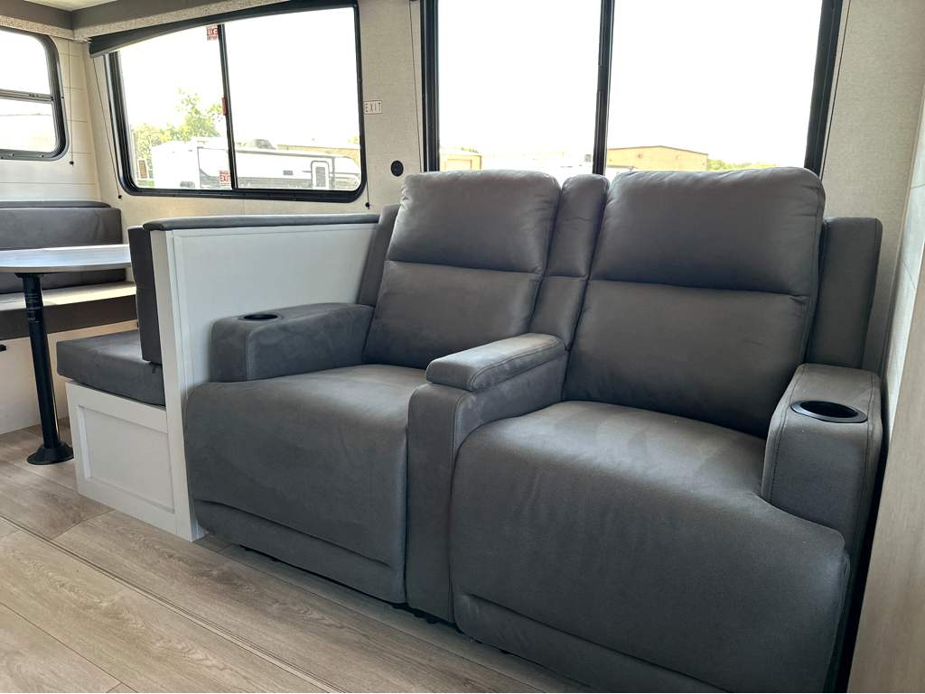 2027 JAYCO JAY FLIGHT 290RLS - Image 10