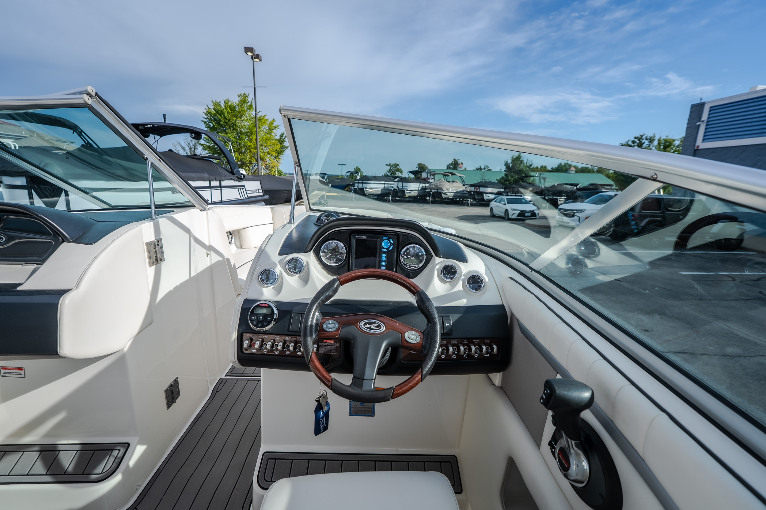 2006 Sea Ray 270 SLX - Image 20