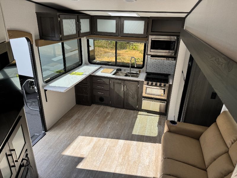 2025 Forest River Impression 235RW - Image 18