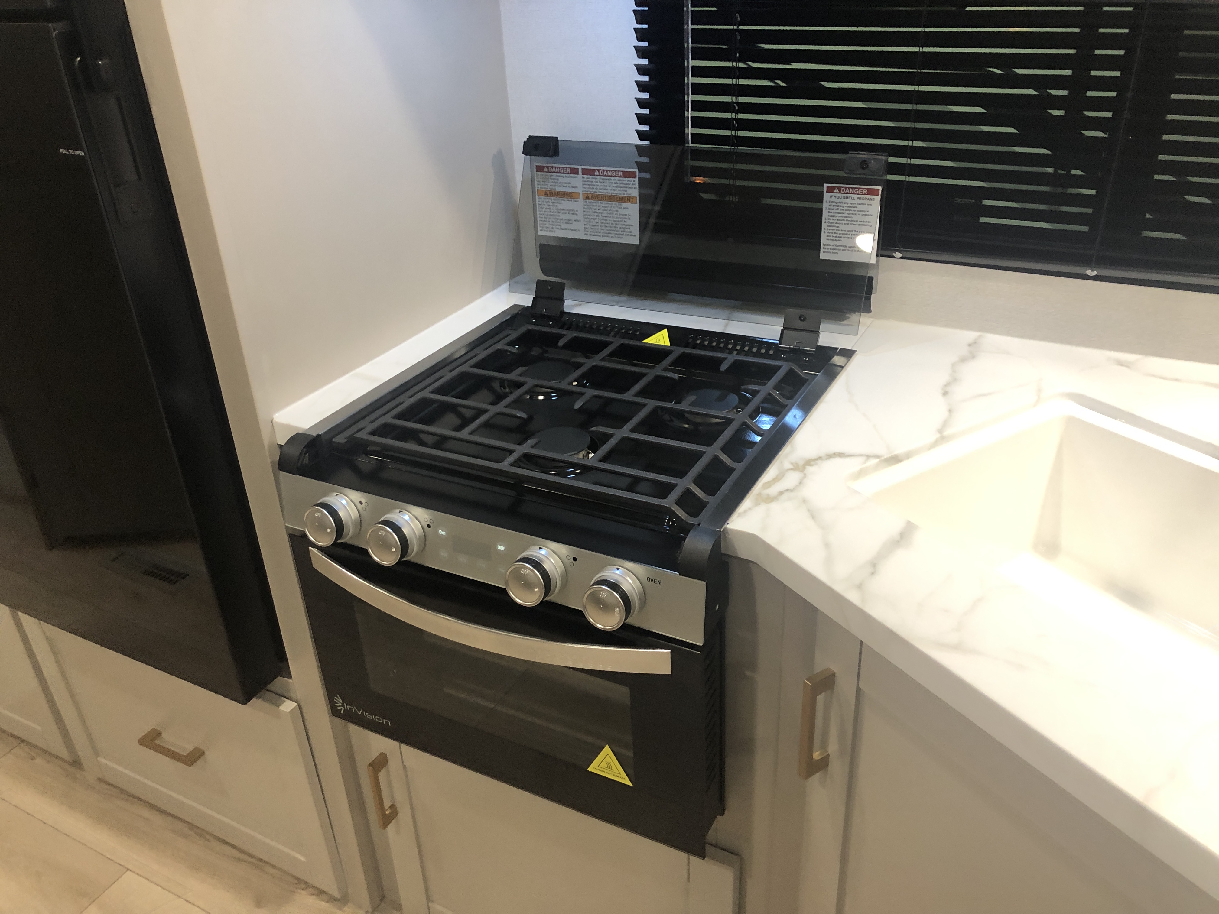2027 Jayco Jay Flight SLX 262RLSW - Image 10
